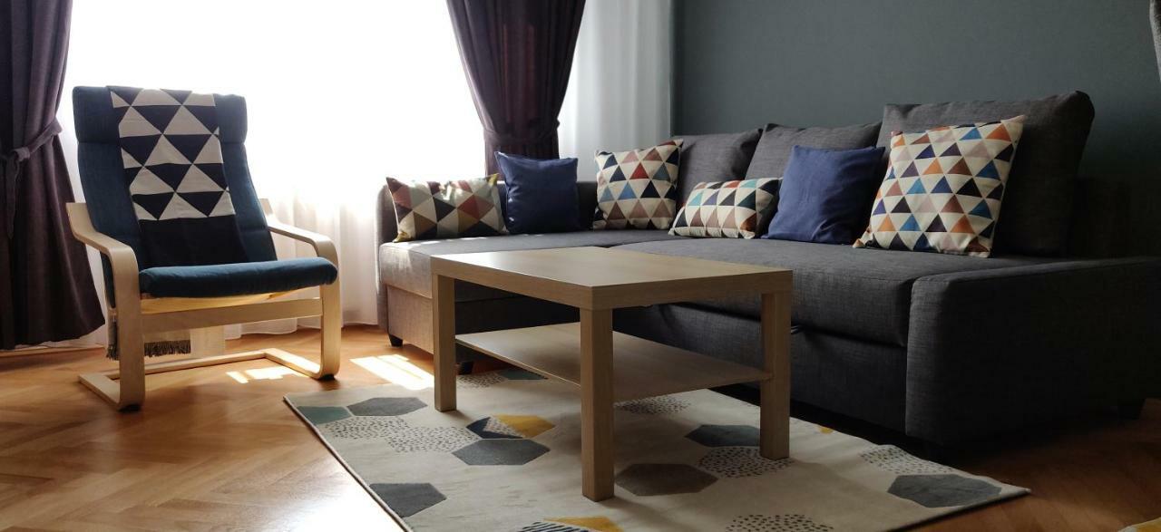 Modern And Cozy Apartment Piteşti Eksteriør billede